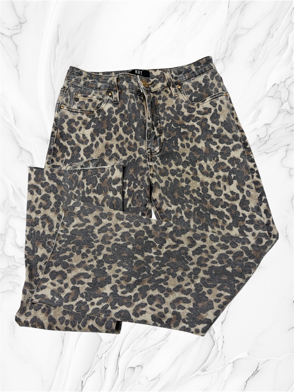 Kut animal leopard print cropped raw hem jeans size 4
